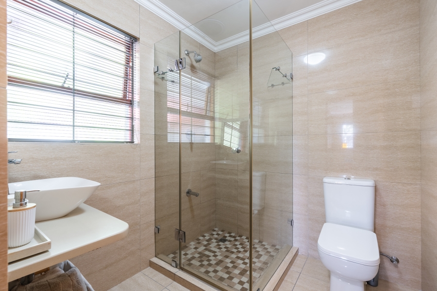 3 Bedroom Property for Sale in Pinelands Western Cape